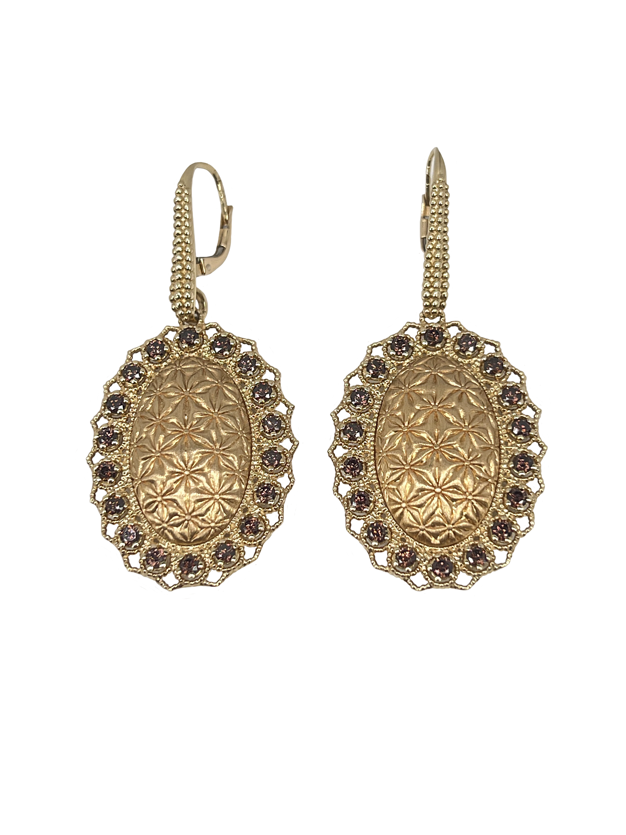 Boucles d'oreilles pendantes en or avec gravure et grenats