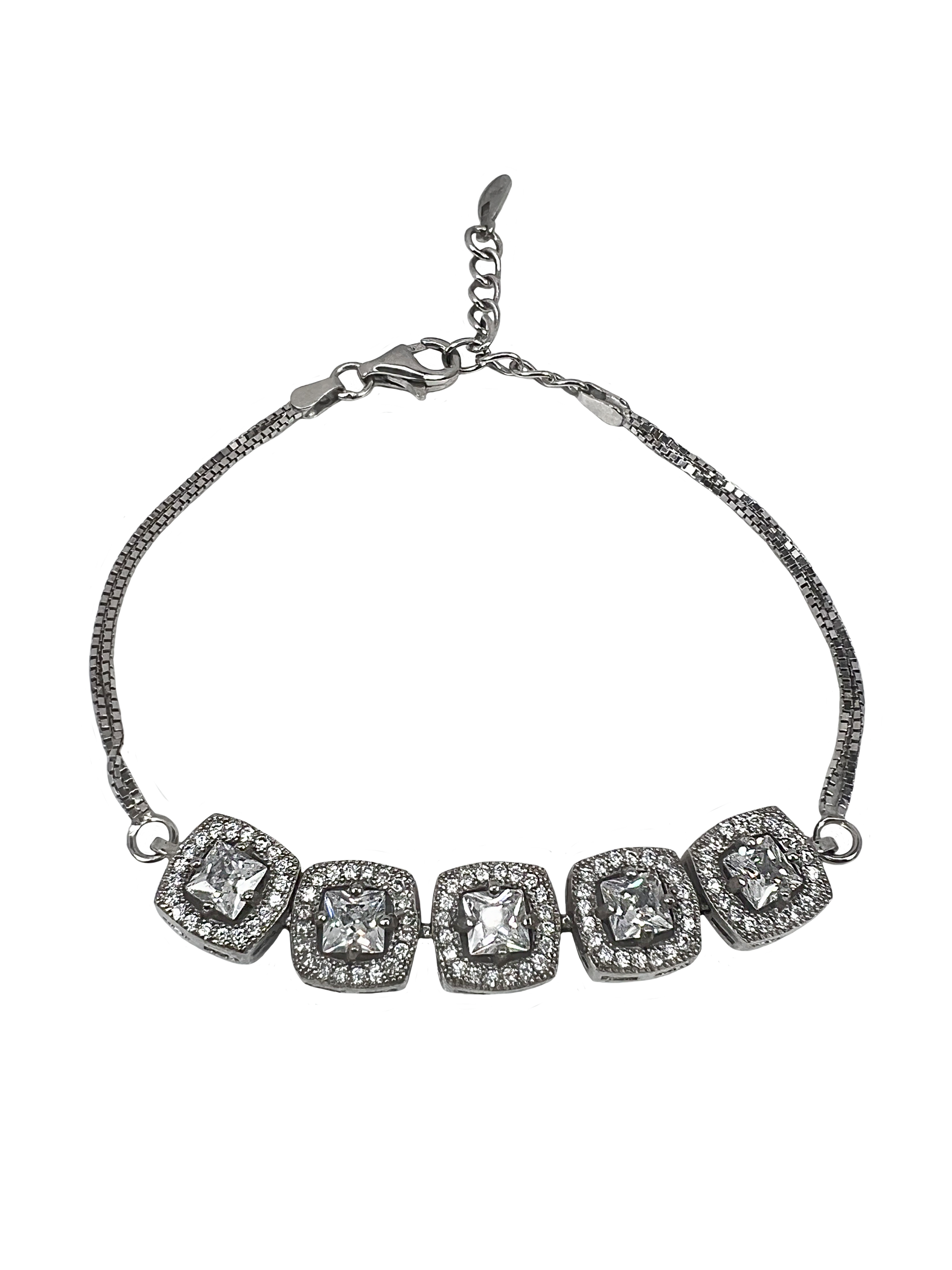 Bracelet en argent avec cristaux clairs