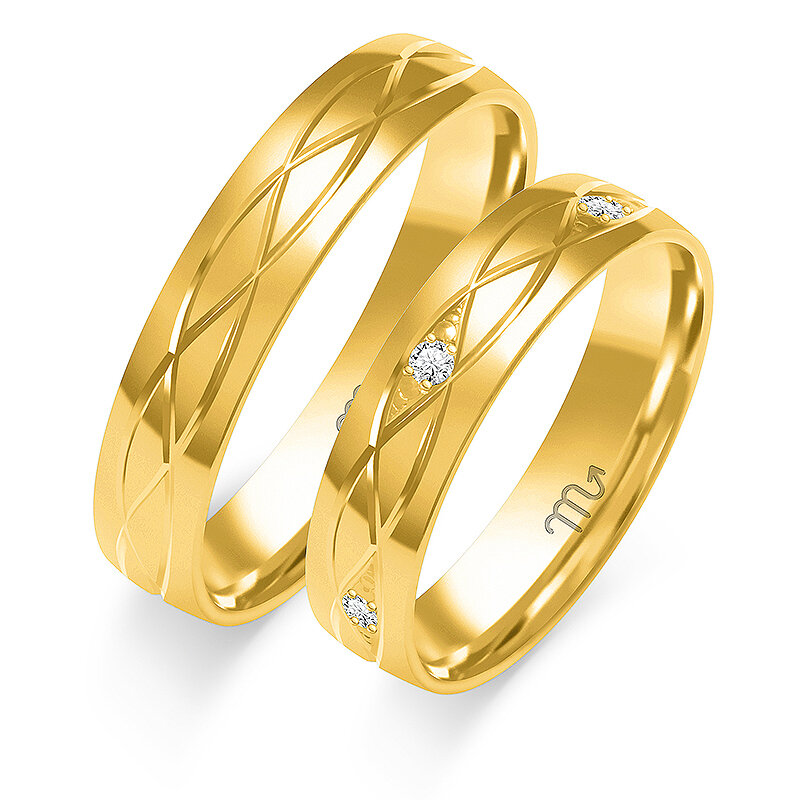 Esküvői sokszínű gyűrűk csillogó strasszokkal