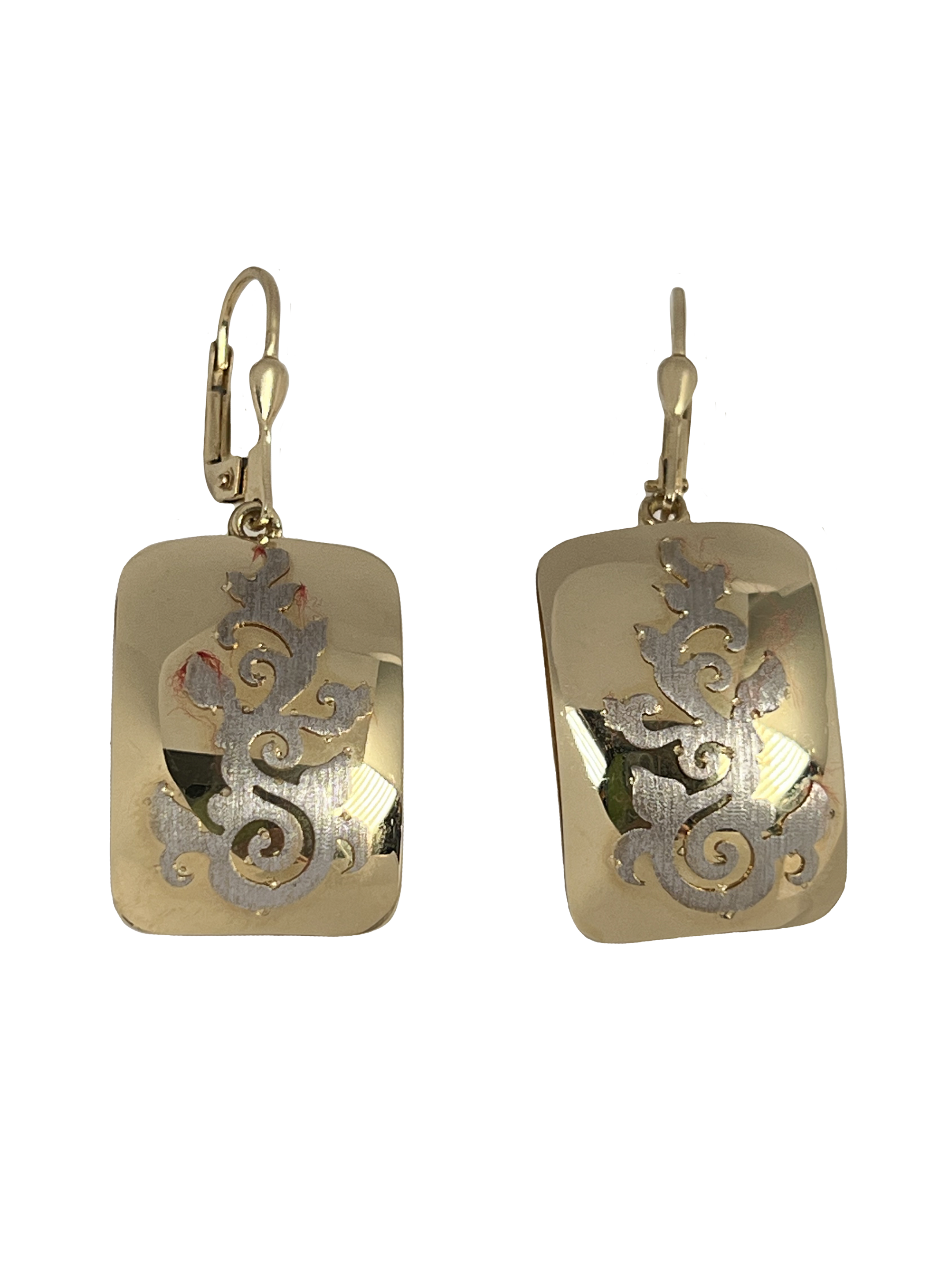 Gold combined earrings with a pattern