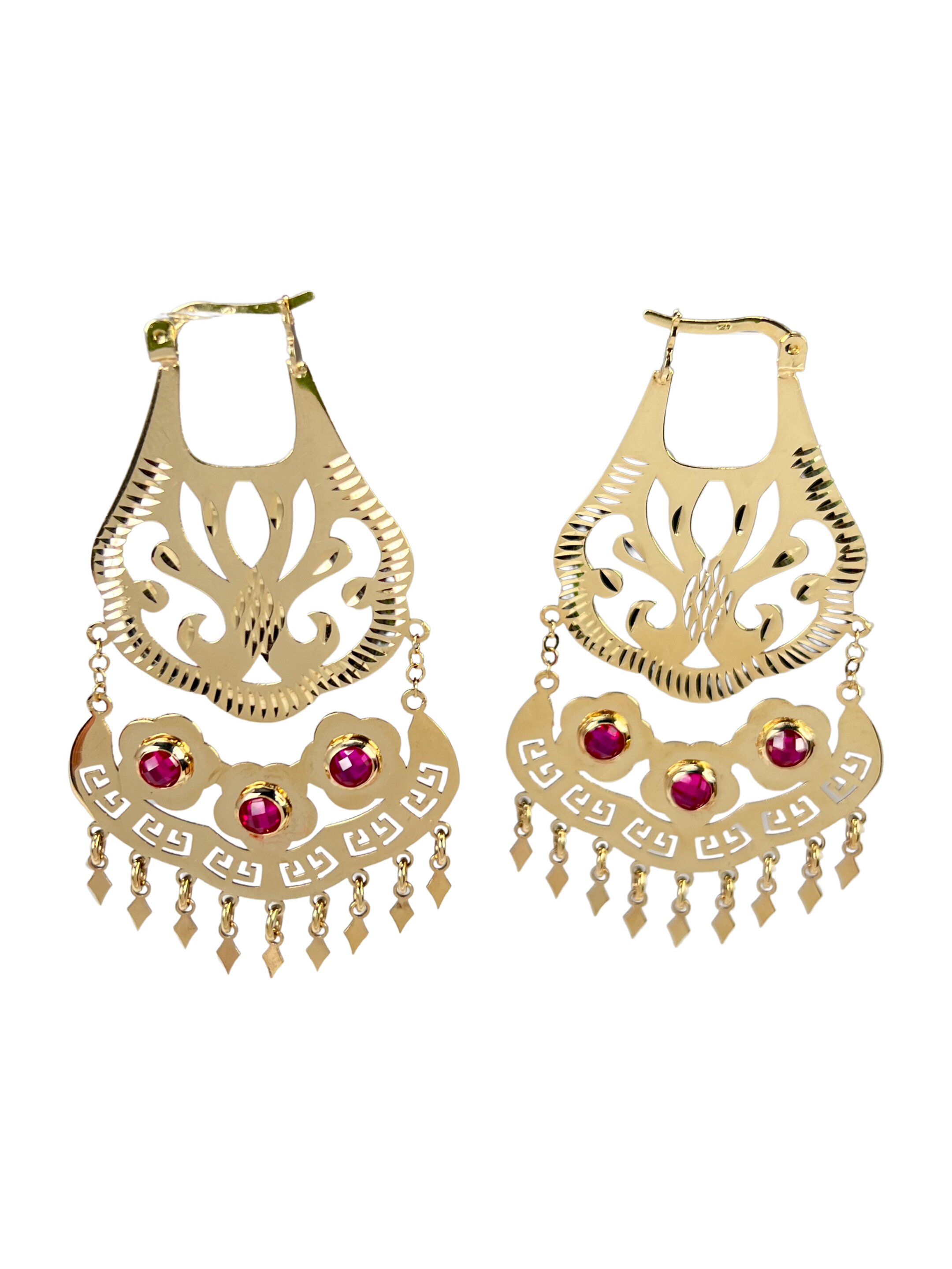 Gold earrings with pink zircons