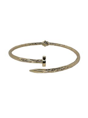 Gold hoop bracelet with Klinec engraving
