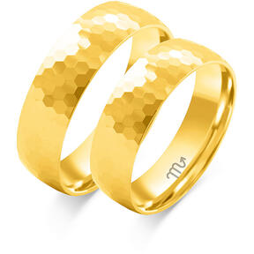 Gold monochromatic wedding rings with a semi-round profile