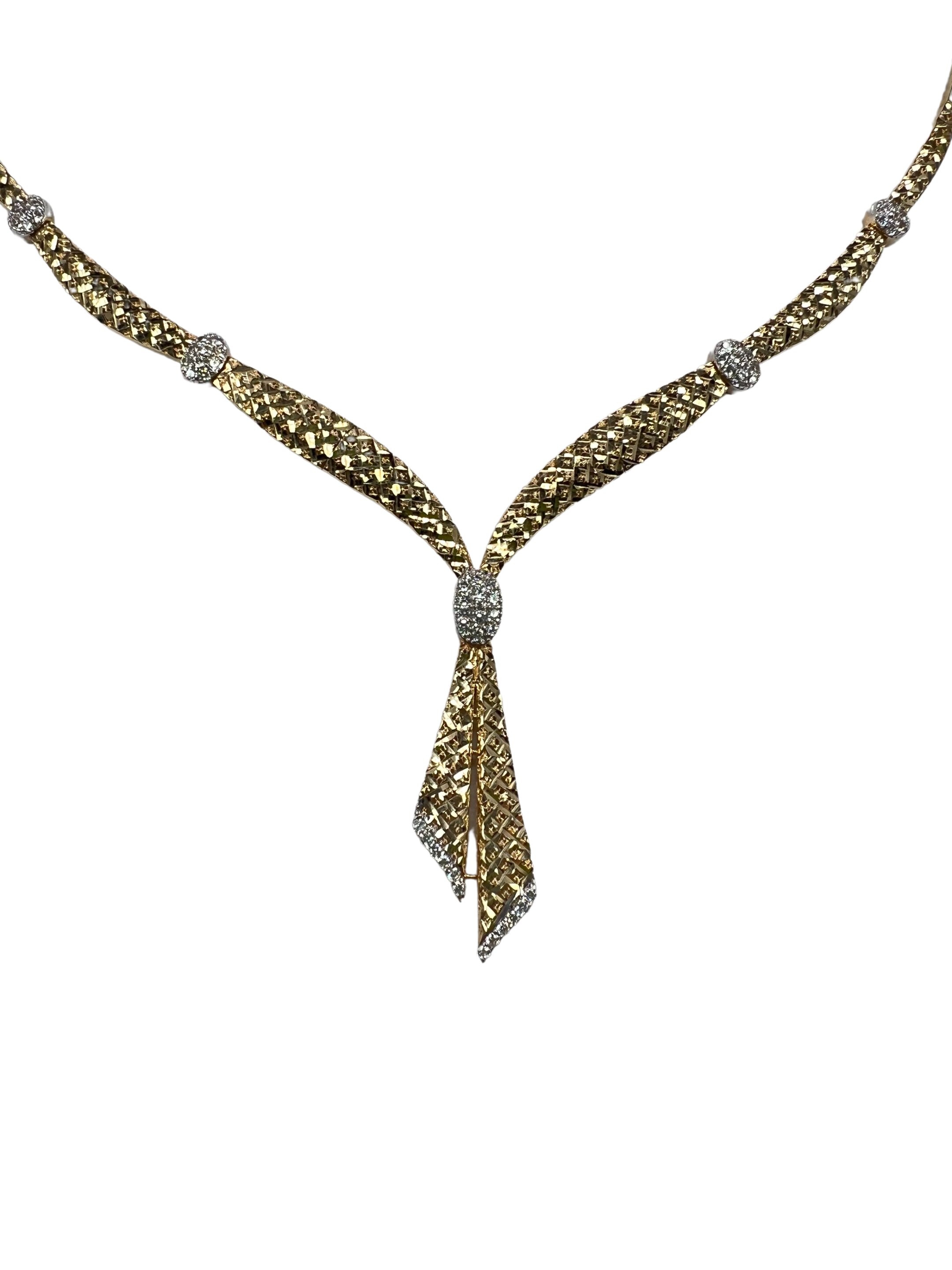 Gold necklace with zircons