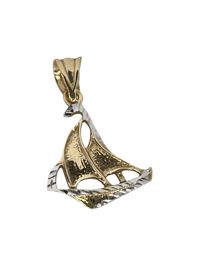 Gold pendant boat made of combined gold