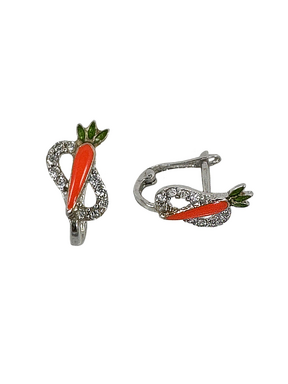 Golden children's earrings made of white gold with carrots