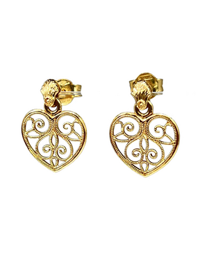 Golden heart earrings with patterns