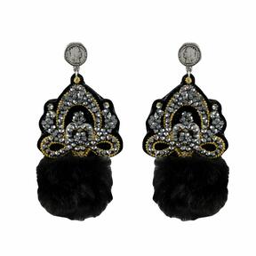 LINDA'S DREAM earrings with a black pom-pom and silver elements