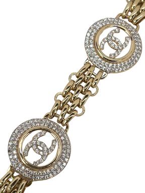 Luxusný zlatý náhrdelník s písmenami CC a so zirkónmi