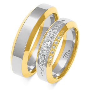 Multicolored wedding rings with rhinestones