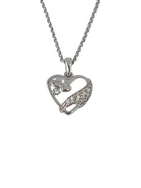 Pendant made of white gold Heartiness