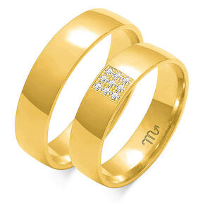 Shiny classic wedding rings with nine stones