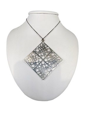 Silver modern necklace Star