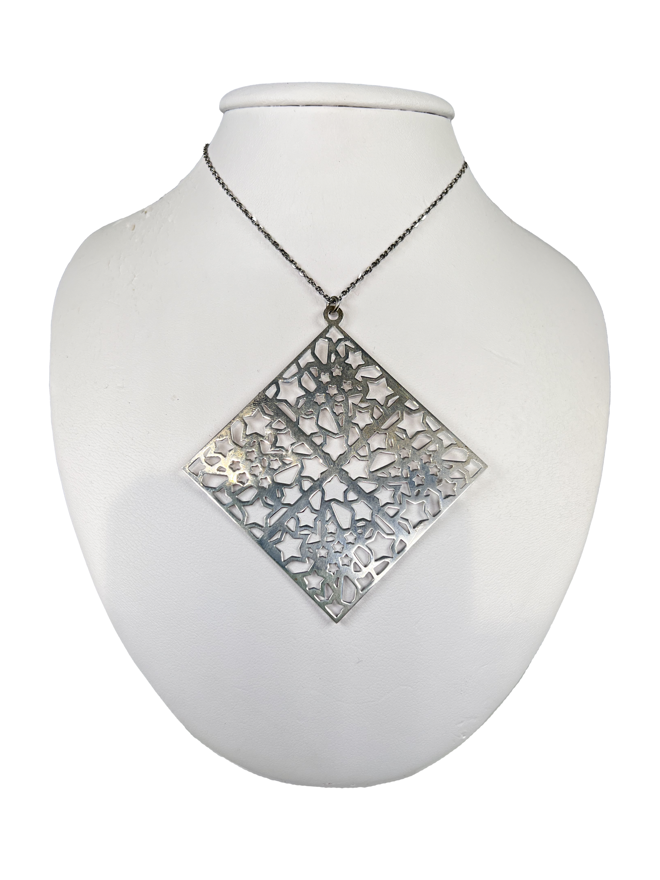 Stříbrný moderní náhrdelník Hvězdy