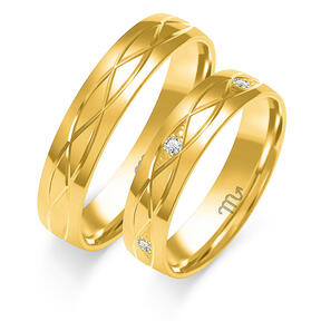 Wedding multi-colored rings shiny with rhinestones