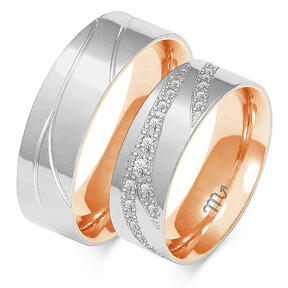 Wedding rings with engraving and rhinestones