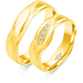 Wedding rings with sandblasting and five stones