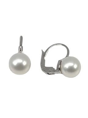 White gold earrings with pearls