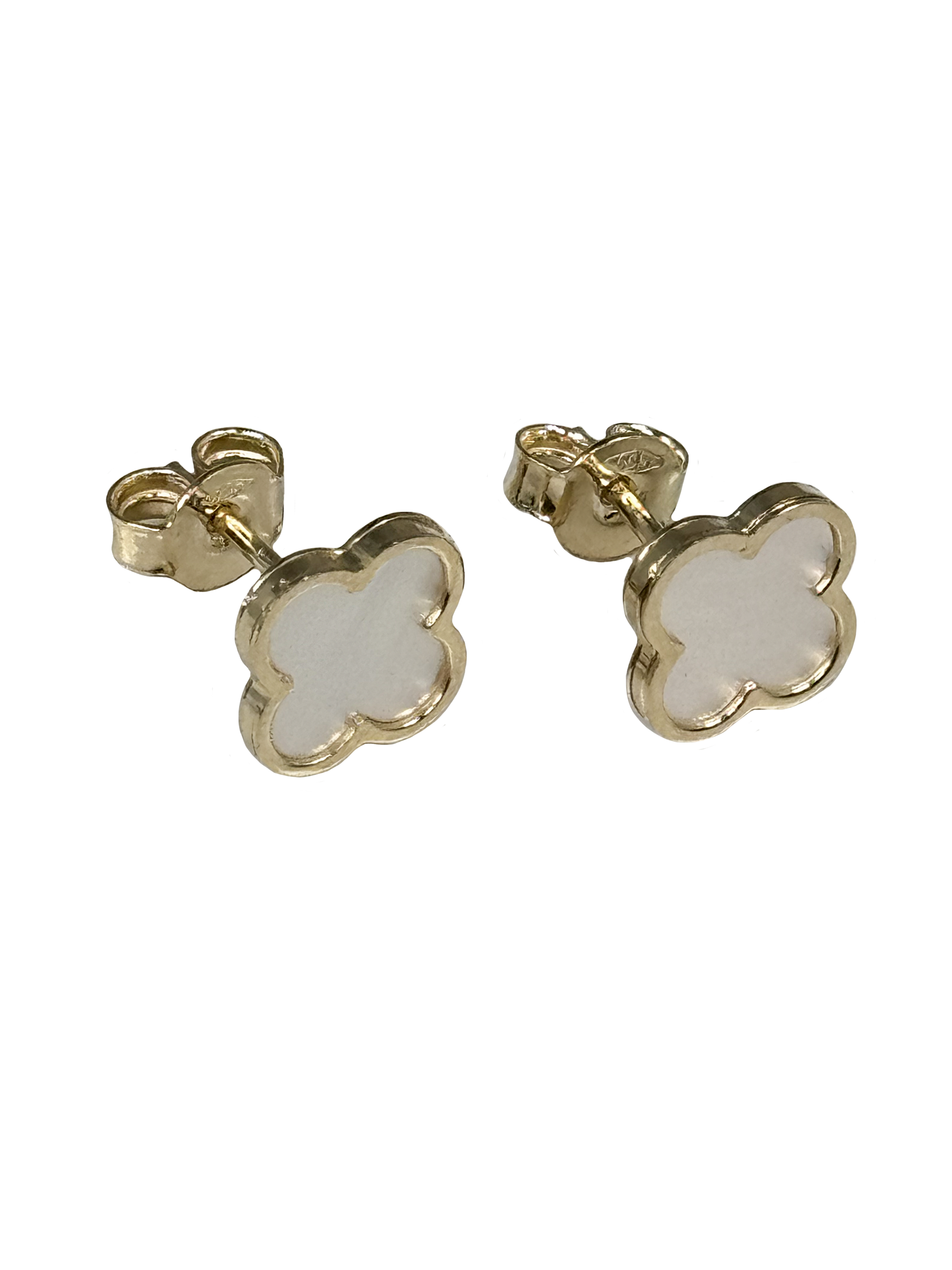 Χρυσά σκουλαρίκια με λευκό μαργαριτάρι από τέσσερα φύλλα