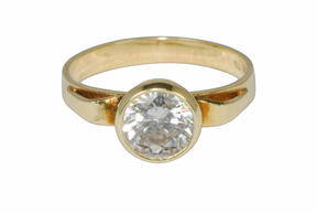 Zlatni prsten sa cirkonima