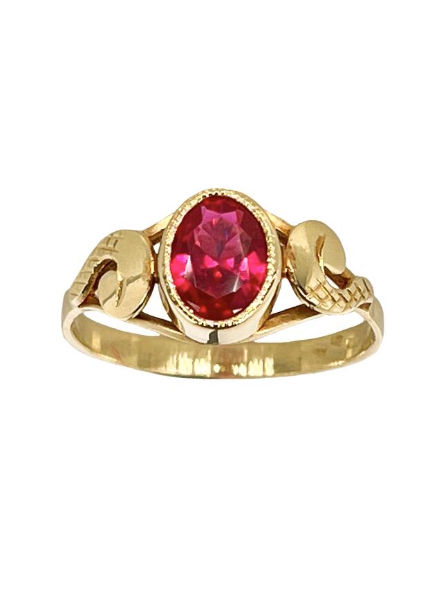 Zlatý prsteň s ružovým zirkónom lesklý